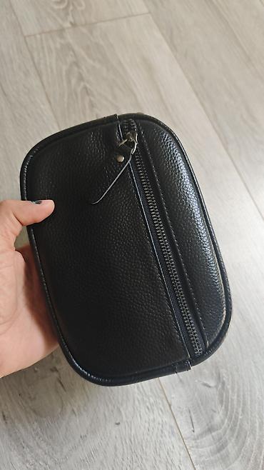 kişi aksesuarları: Kişi üçün çiyin/kəmər çantası – qara rəng - Material: teksturalı — 6