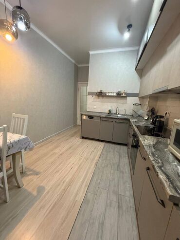 Продажа квартир: 3 комнаты, 85 м², 4 этаж — 12