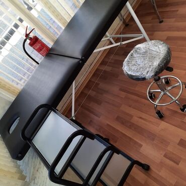 salon mallar: Yeni, Masaj kuşetkası, Qatlanan çemodan, rəng - Qara