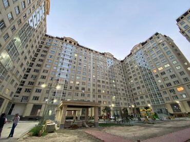 продаю 2 комнатные квартиры: 2 комнаты, 88 м², Элитка, 9 этаж, ПСО (под самоотделку)