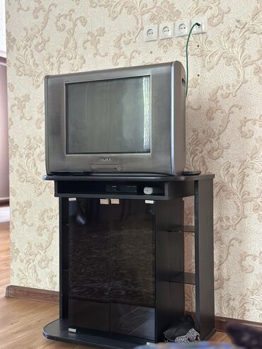 рабочие телефоны: Телевизор SONY Trinitron VEGA (старого образца) Цена: 1 000 сом
