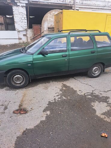 2110 lada: VAZ (LADA) 2111: 1.5 l | 2000 il 433000 km Hetçbek