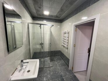 Uzunmüddətli kirayə mənzillər: Abseron Saray qesebesi m.esedov kuc 3 otaga duzelme 4cu mertebe 370 — 8