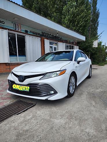 Toyota Camry: 2019 г., 2.5 л, Вариатор, Гибрид, Седан — 1