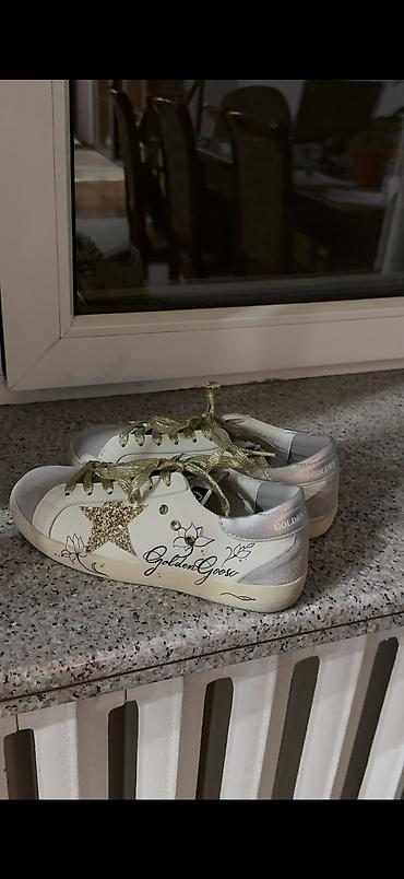 золотой стельки: Кроссовки, 40, Golden Goose, Б/у, цвет - Белый, Самовывоз — 1