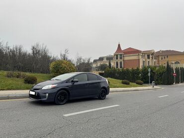 Avtomobil alışı: Toyota Prius: 1.8 l | 2012 il Hetçbek