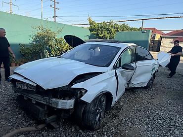 qəzali: Ford Fusion: 1.5 l | 2019 il 280000 km Sedan — 5