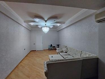Mənzillər: 3 otaqlı, Yeni tikili, 120 kv. m — 2