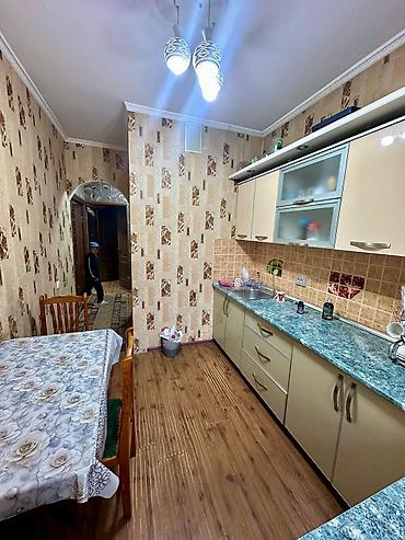 квартиры 106 серия: 3 комнаты, 63 м², Пишпек 106 серия, 7 этаж, Старый ремонт — 5