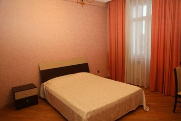 Mənzil kirayələyirəm: 3 otaqlı, 120 kv. m — 8