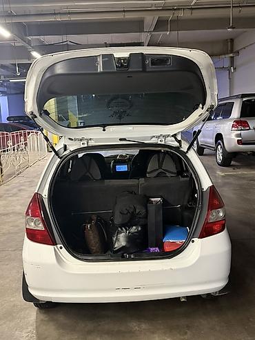 Honda: Honda Fit: 2002 г., 1.3 л, Автомат, Бензин, Хэтчбэк — 10