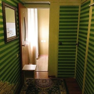 flat osh: 1 комната, Восток-5 мкр Собственник, Без животных, от 1 месяца, от 3 месяцев, от 6 месяцев, С мебелью полностью — 3