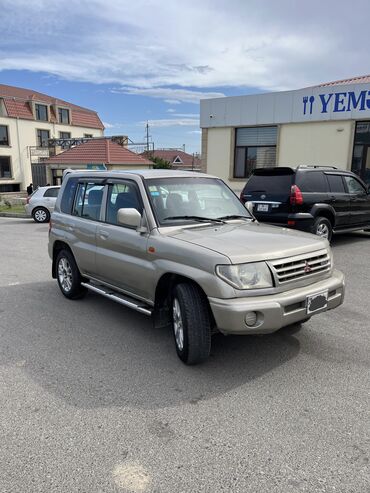 Mitsubishi: Mitsubishi Pajero: 1.8 l | 2000 il 252000 km Ofrouder/SUV