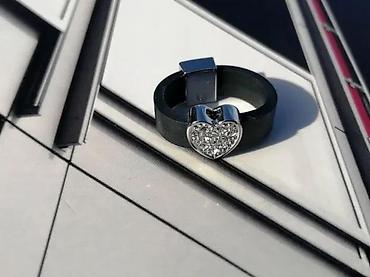 Prstenje: Ricarda M. silikonski prsten sa blistavim srcem. Signirano Ricarda M — 4