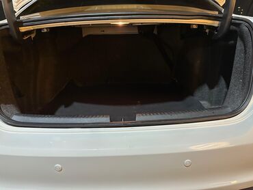 Volkswagen: Volkswagen Jetta: 0.2 l | 2012 il Sedan — 18