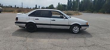 rota grid: Volkswagen Passat: 1991 г., 2 л, Механика, Бензин, Седан — 10