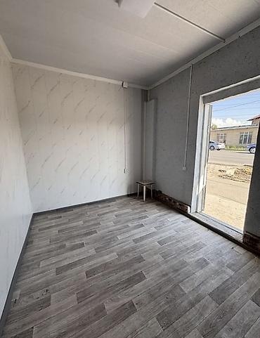 Сдаю Помещение целиком, 12 м², С местом