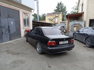 BMW 323: 1999 г., 2.5 л, Механика, Бензин, Седан