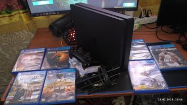 PS4 (Sony PlayStation 4): Пс4 Слим сатылат, абалы жакшы шум жок тиха иштейт, память1