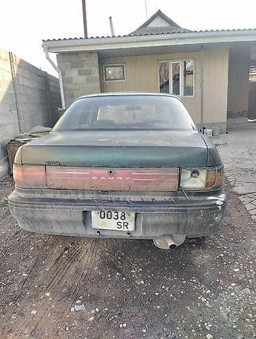 devo matiz: Toyota Camry: 1993 г., 2 л, Автомат, Бензин, Седан — 9