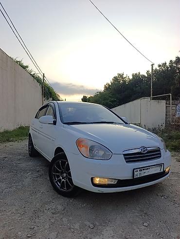 Hyundai: Hyundai Verna: 1.5 л | 2008 г. Седан — 1