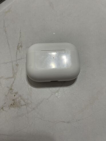 футляр airpods: Беспроводные наушники-вкладыши с кейсом зарядки (форм-фактор, как у