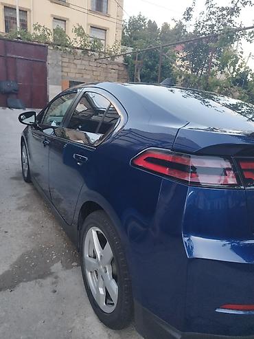 acar pult: Chevrolet Volt: 1.4 l | 2013 il 277000 km Sedan — 10