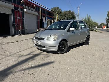Toyota: Toyota Vitz: 2000 г., 1 л, Бензин, Хэтчбэк — 5