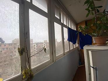 memar: Bakı, 4-cü mikrorayon, 4 otaqlı, Köhnə tikili, m. Memar Əcəmi, 120 kv. m — 7