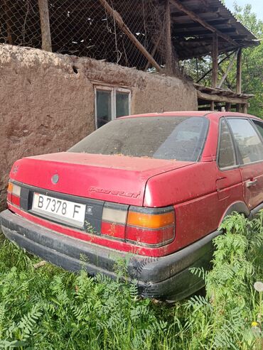 ретро машины бишкек: Volkswagen Passat: 1.8 л, Механика, Бензин, Седан