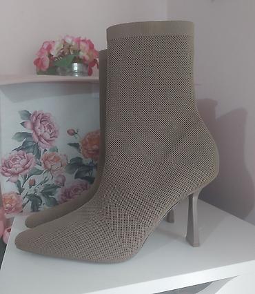gleznjace na stiklu: Zara Elegantne čizme-čarape na štiklu - Model: sock — 5