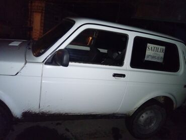 koreyadan avtomobil sayti: VAZ (LADA) 4x4 Niva: 1.7 l | 1998 il 254286356 km Sedan