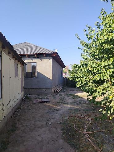 Недвижимость: Ак тилек 2 конушунан 95 пайызга бутуп калган жаңы үй сатылат. Жердин — 7