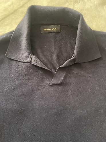 kəsikli kişi sviteri: Massimo Dutti kişi sviteri - Model: Yaxa ilə, V-kəsimə yaxın — 1