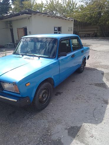 ceska disk: Lada 2105 sedan – mavi rəngdə, 4 qapılı klassik kuzov. Texniki və — 2