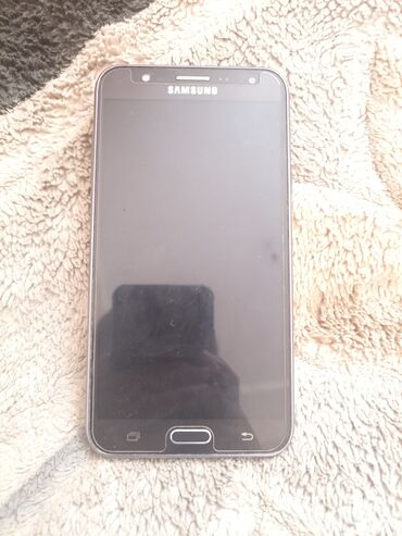 Электроника: Samsung Galaxy J7 цвет - Черный