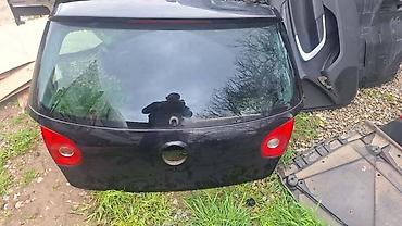 gurtne za auto: GOLF 5 GEPEK VRATA ZA VOLKSWAGEN GOLF 5 OD 2003. DO 2009. GOD — 1