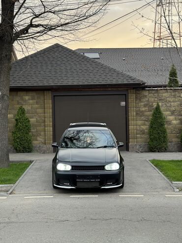 Volkswagen: Volkswagen Golf: 2000 г., 2 л, Механика, Бензин, Хэтчбэк