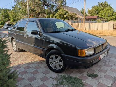 автомобили в рассрочку без первоначального взноса: Volkswagen Passat: 1992 г., 1.8 л, Механика, Бензин, Седан