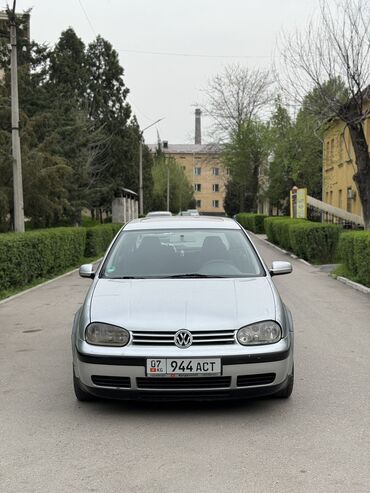 Volkswagen: Volkswagen ID.4: 2001 г., 2 л, Типтроник, Бензин, Хэтчбэк