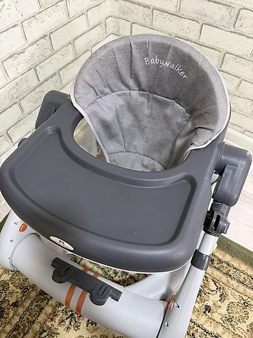 ходунки фирм: Ходунки-толкатель Babywalker (серо-графитовые) - Универсальная модель — 2