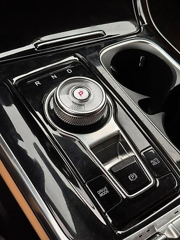 панель спада: Kia Carnival: 2021 г., 2.2 л, Автомат, Дизель, Минивэн — 5