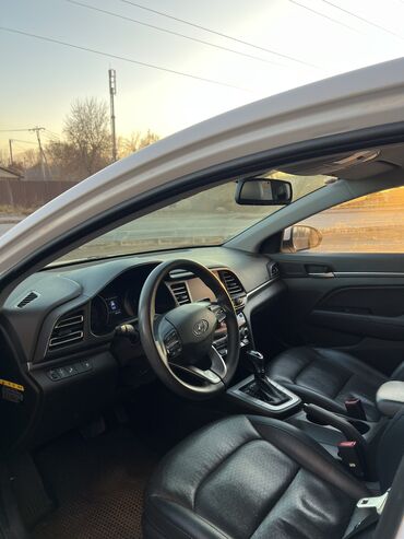 Hyundai: Hyundai Avante: 2019 г., 1.6 л, Автомат, Бензин, Седан — 6