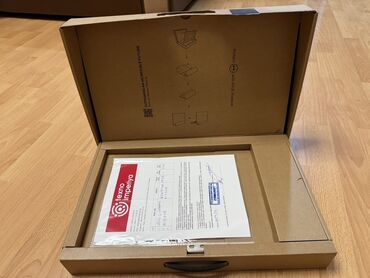 ASUS: ASUS Vivobook 16 (gümüşü) noutbuk Texniki xüsusiyyətlər: - Prosessor — 12