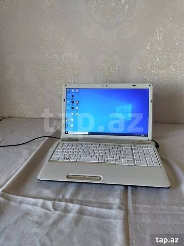 Apple MacBook: İşlənmiş Toshiba, 15.4 ", Intel Core i3, 1 TB, Ünvandan götürmə
