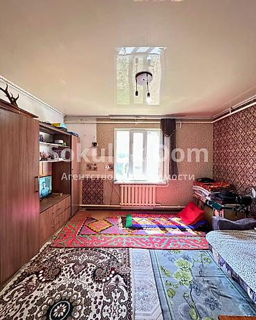 Продажа коттеджей и домов: 🏠Продается дом в с. Сокулук 🟡 Комнаты: 4 🟡 Участок: 7 соток — 9