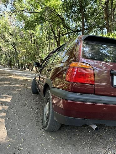 Унаа: Volkswagen Golf: 1993 г., 1.8 л, Кол менен иштөөчү, Хетчбек — 5