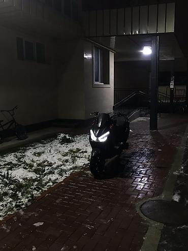 Скутеры: Макси-скутер 150 куб. см, Бензин, Б/у — 1