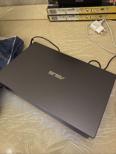 ASUS: İşlənmiş ASUS 12.5 ", Intel Pentium, 256 GB, Ünvandan götürmə