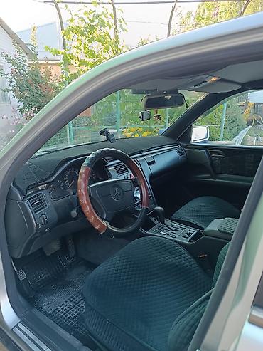 мотор ом 646: Mercedes-Benz E-Class: 1998 г., 3.2 л, Автомат, Бензин, Седан — 5